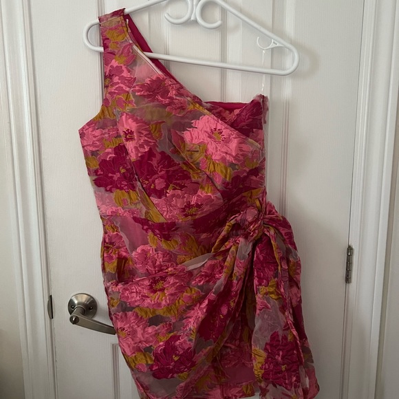 Showpo Size 8 Brailey Jacquard One Shoulder pink/yellow Dress - Picture 9 of 11